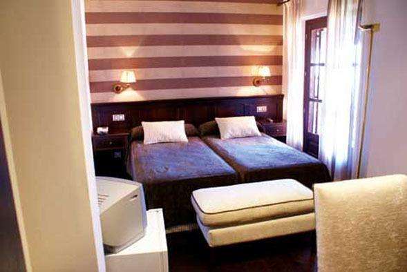 Hostal Meson Leira Antiga Седейра Стая снимка